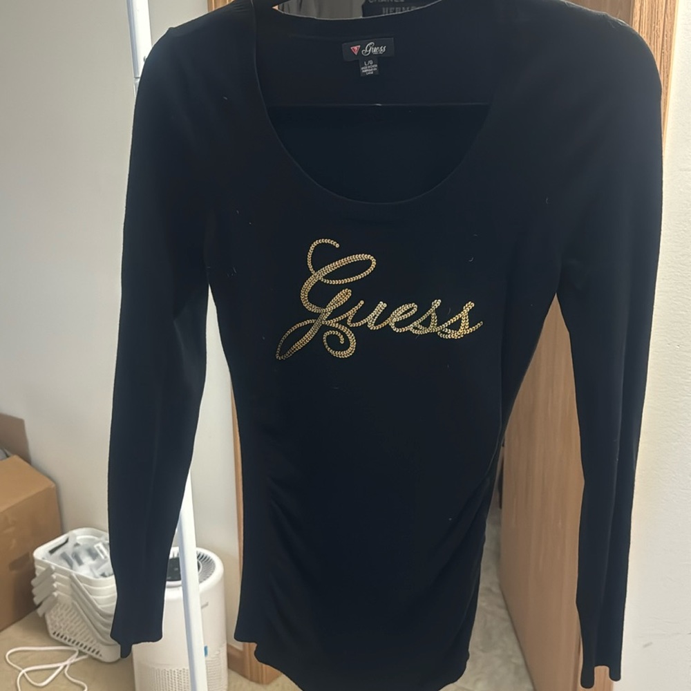 Guess women sweater light wear stretchy material size L